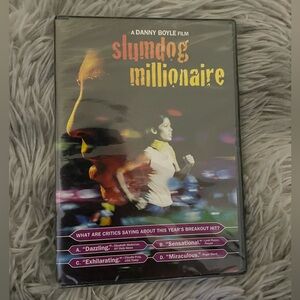 Slumdog Millionaire New & Sealed DVD.